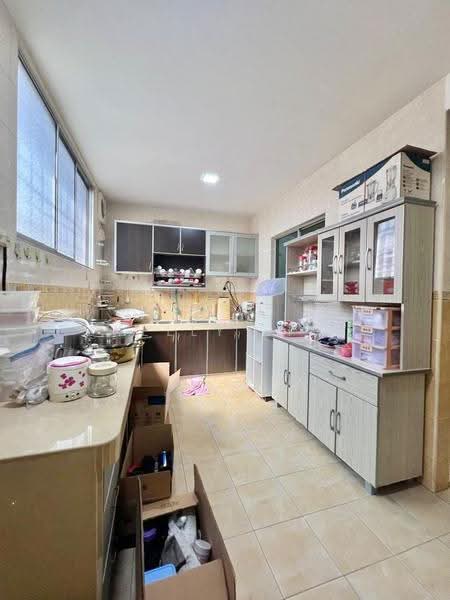 2.5-storey Terraced House for Sale in Bandar Mahkota Cheras (Cheras) - Kelly Lim - Kitchen - PropertyGuru.com.my