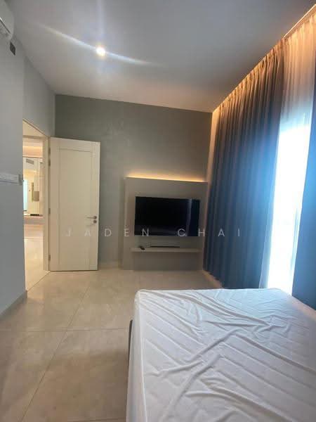 Kediaman Servis untuk Disewa di TriTower Residence @ Johor Bahru Sentral - Jaden Chai - Bedroom - PropertyGuru.com.my