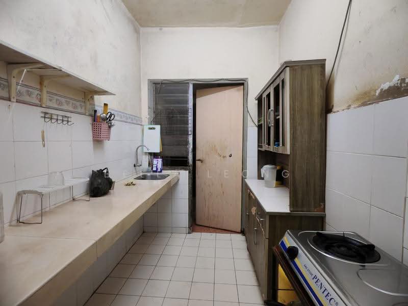 Pangsapuri untuk Dijual di Palma - Bella Leong - Kitchen - PropertyGuru.com.my