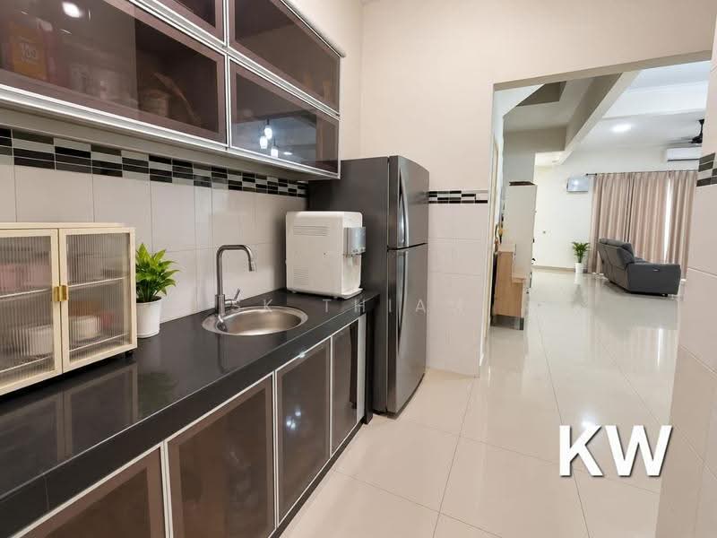 Terraced House for Sale in Kemuning Utama (Shah Alam) - SK Thiam - Kitchen - PropertyGuru.com.my