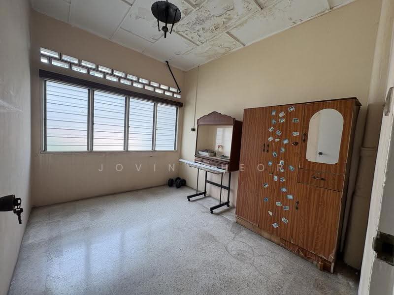 Shop for Sale in Jalan Klang Lama (Old Klang Road) (Kuala Lumpur) - Jovin Cheor - Interior - PropertyGuru.com.my