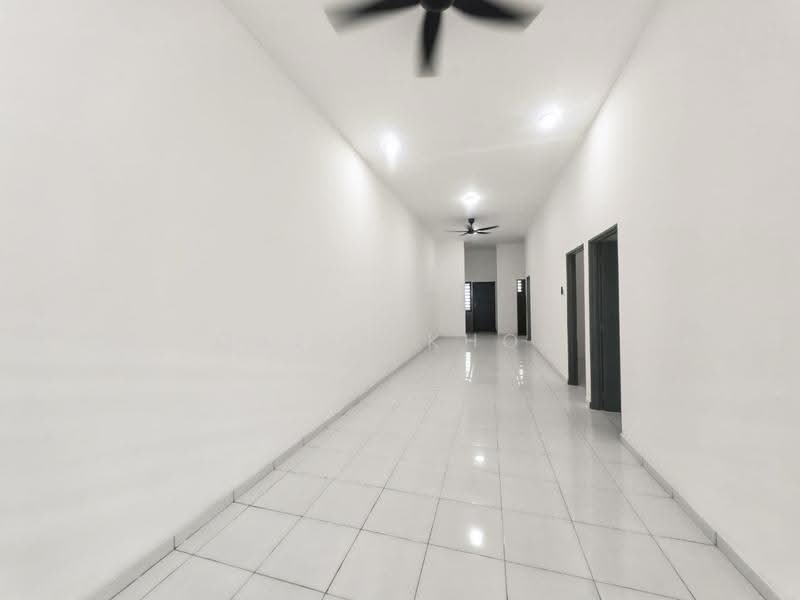 Rumah Teres 1-Tingkat untuk Dijual di Bercham (Ipoh) - Qazin Khoo - Corridor - PropertyGuru.com.my