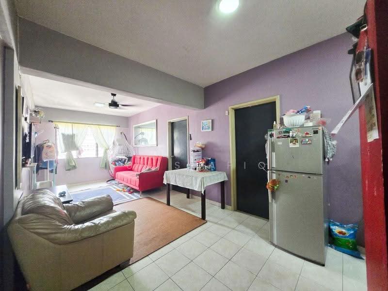 Apartment for Sale at Aman Putra Apartment - Zul Syafiq - Living Room - PropertyGuru.com.my