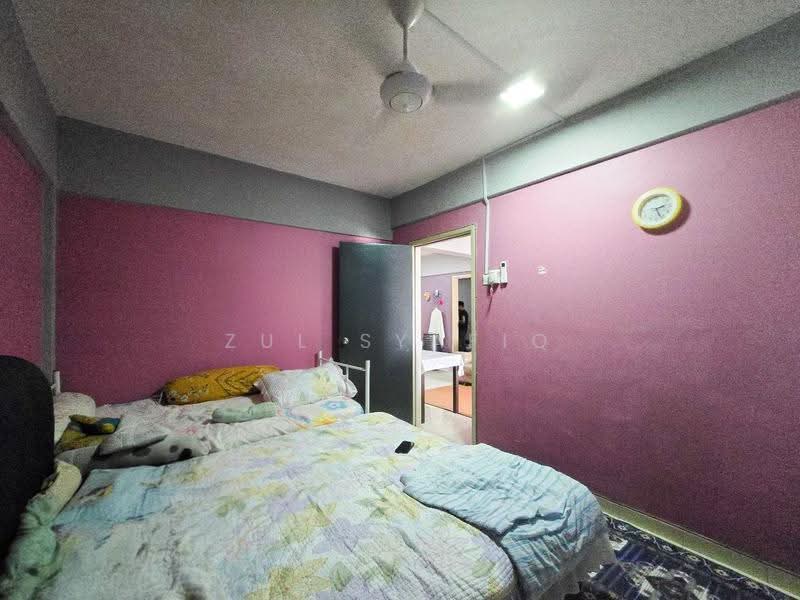 Apartment for Sale at Aman Putra Apartment - Zul Syafiq - Bedroom - PropertyGuru.com.my