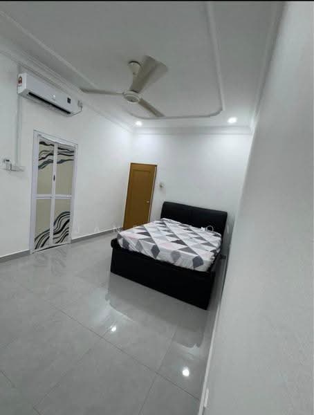 Rumah Teres 2-Tingkat untuk Disewa di Taman Daya (Johor Bahru) - Jane Ngoi - Bedroom - PropertyGuru.com.my