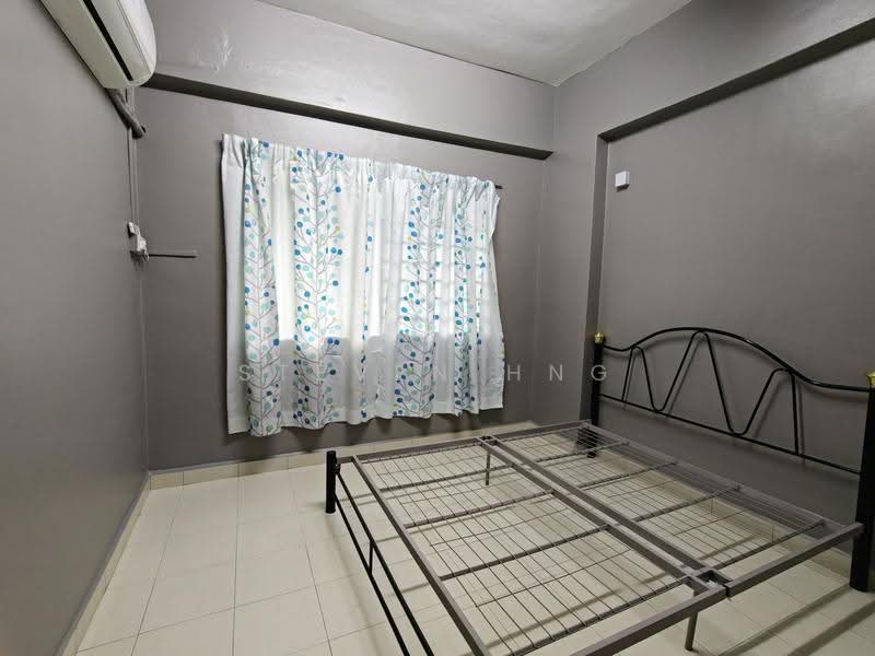 Kondominium untuk Dijual di Vista Condominium - Steven Hng - Bedroom - PropertyGuru.com.my