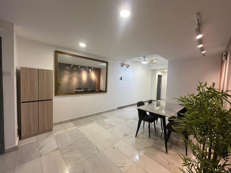 Kondominium untuk Disewa di The Forum - Wendy Chong - Dining Room - PropertyGuru.com.my