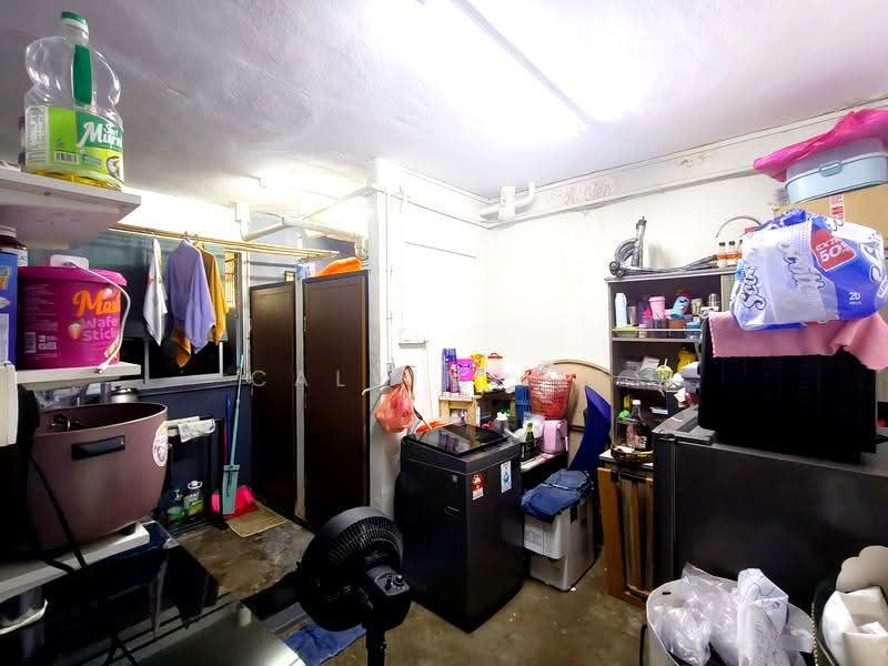 Rumah Flat untuk Dijual di Taman Tampoi Utama - Calvin Lee - Interior - PropertyGuru.com.my
