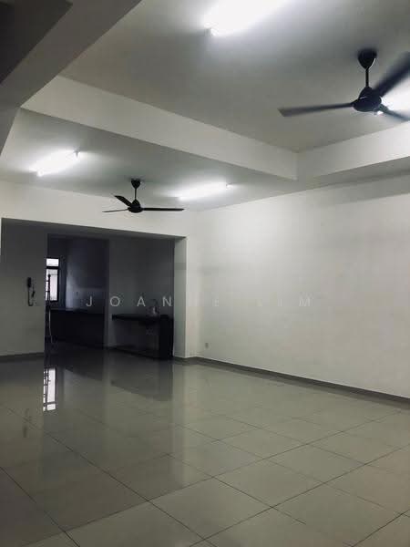Rumah Teres 2-Tingkat untuk Disewa di Setia Ecohill (Semenyih) - Joanne Lim - Living Room - PropertyGuru.com.my
