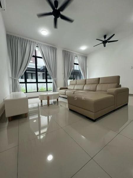 Cluster House for Sale in Johor Bahru (Johor) - Leo SK - Living Room - PropertyGuru.com.my