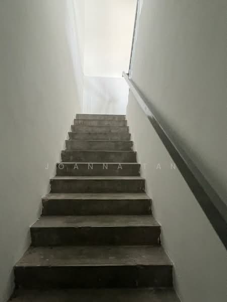 Warehouse for Rent in Kota Kemuning (Shah Alam) - Joanna Tan - Corridor - PropertyGuru.com.my