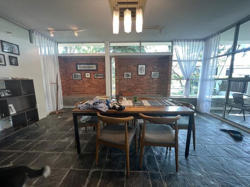 Bungalow House untuk Dijual di Leisure Farm (Gelang Patah) - Roy Lim Wei Chao - Dining Room - PropertyGuru.com.my
