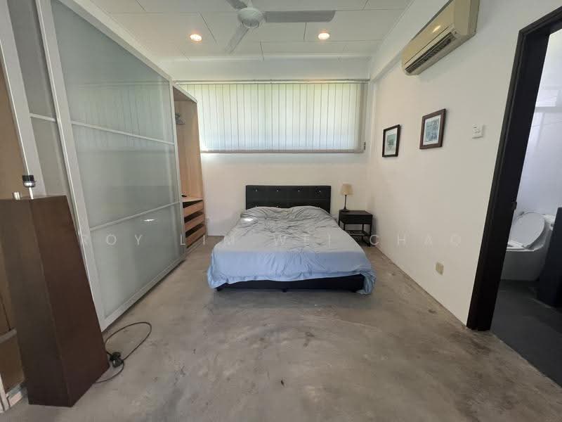 Bungalow House untuk Dijual di Leisure Farm (Gelang Patah) - Roy Lim Wei Chao - Bedroom - PropertyGuru.com.my