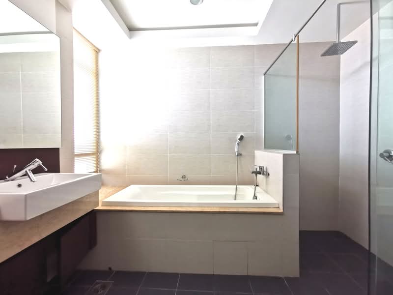 Kondominium untuk Dijual di BayStar Condominium - Cane Low - PropertyGuru.com.my