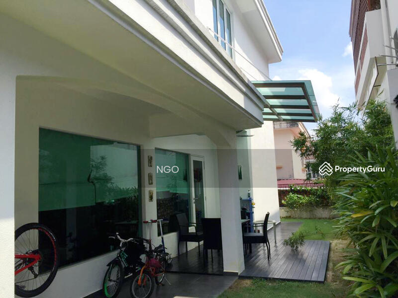 Untuk Dijual - Renovated Double Storey Semi Detached House Taman Bukit Perdana