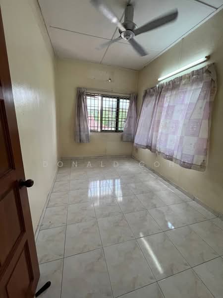 Untuk Dijual - Pasir Puteh @ Taman Melor