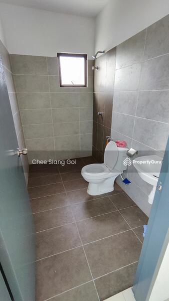Semi-D house at Taman Scientex Rawang untuk Untuk Dijual - RM 830,000, Mac 2026 - PropertyGuru.com.my
