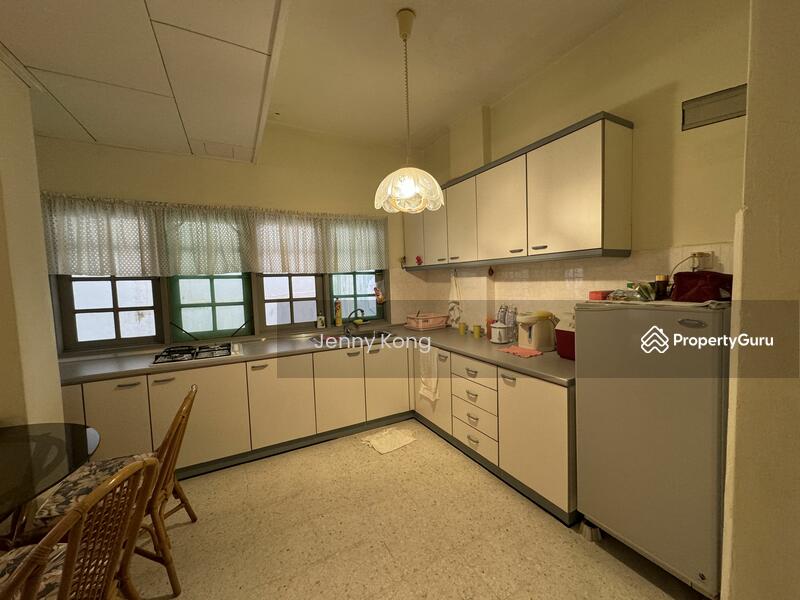 Untuk Dijual - Selesa Hillhomes Resort