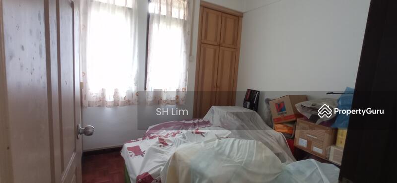 Untuk Dijual - Medan Lumba Kuda