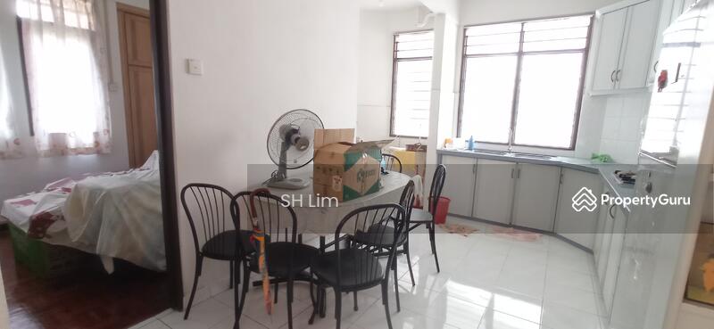 Untuk Dijual - Medan Lumba Kuda