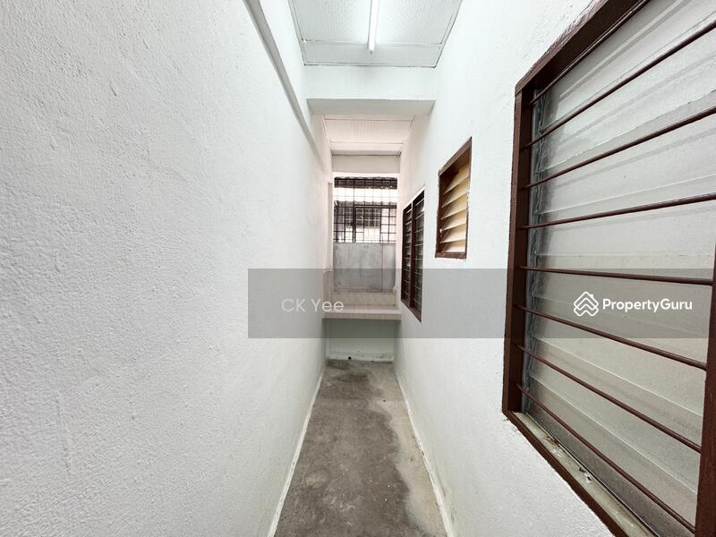 Rumah Flat untuk Dijual di Taman Sri Kuching - CK Yee - PropertyGuru.com.my