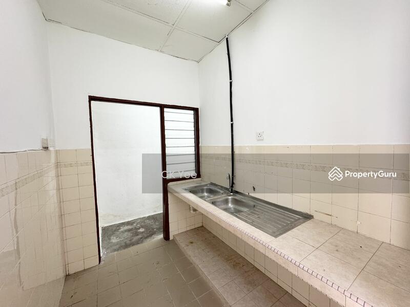 Rumah Flat untuk Dijual di Taman Sri Kuching - CK Yee - PropertyGuru.com.my