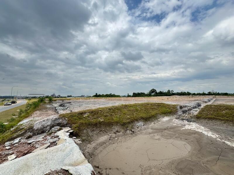 Untuk Dijual - Nilai Industrial Land