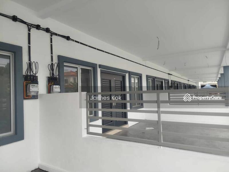 Untuk Dijual - Terrace house at Taman Sri Istana