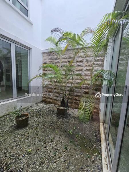 For Rent - Villa Aseana