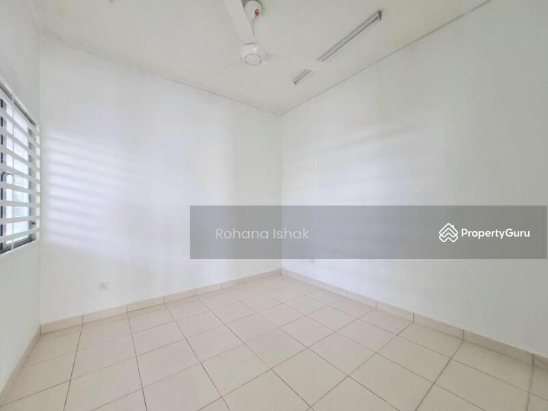 For Sale - Bandar Puncak Alam