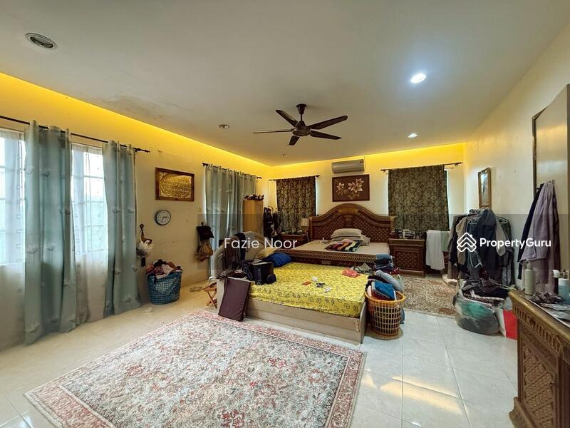 For Sale - Corner Lot Semi-D 2 Storey Bandar Nusaputra Puchong