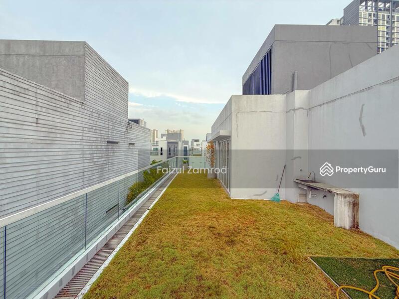 Untuk Dijual - Lakefront Villa Cyberjaya