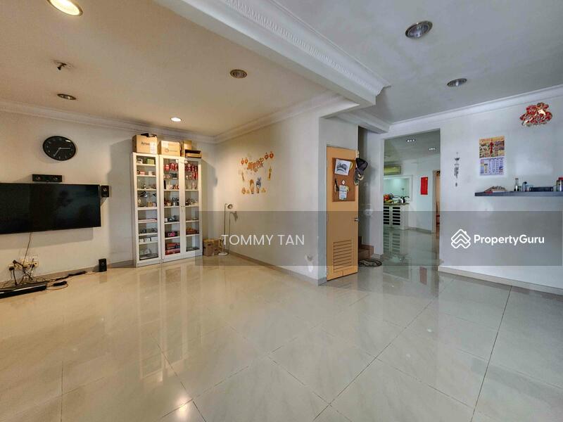 Rumah Teres 2 Tingkat untuk Dijual di Damansara Damai (Selangor) - TOMMY TAN - PropertyGuru.com.my