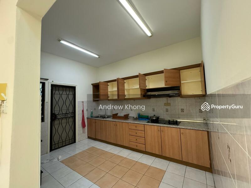 Untuk Dijual - Parkville