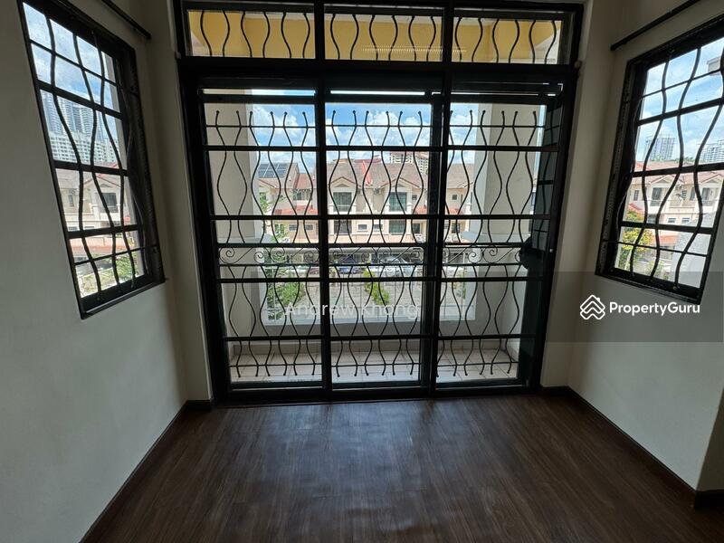 Untuk Dijual - Parkville