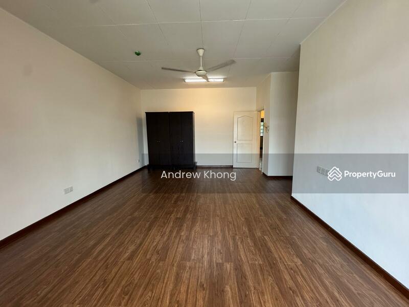 Untuk Dijual - Parkville