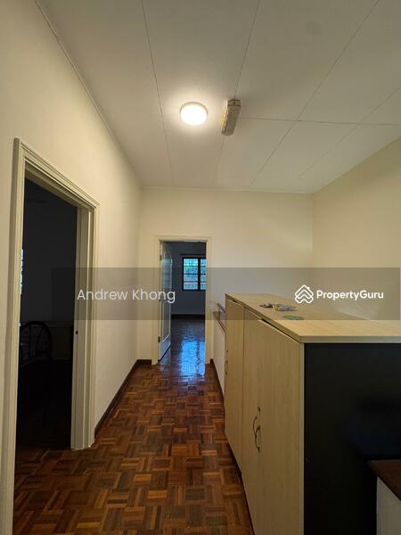 Untuk Dijual - Parkville