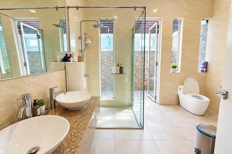 Semi-Detached House for Sale in Damansara Idaman (Ara Damansara) - Vincent Liaw - Bathroom - PropertyGuru.com.my