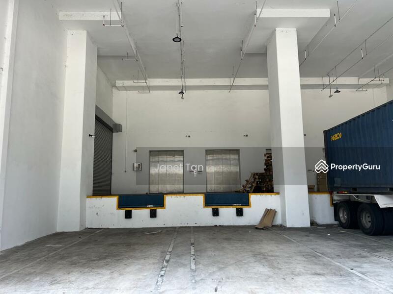 For Rent - Shah Alam Seksyen 23 Semi-D Factory Ground to 4th Floor for rent