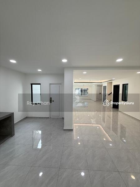 Rumah Berkembar untuk Dijual di Kampung Nong Chik (Johor Bahru) - Roy Chan - PropertyGuru.com.my
