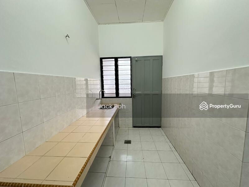 For Sale - Taman Batu Gajah Perdana , 1 Storey Terrace House , Matured Location , Renovated , Area - Pusing