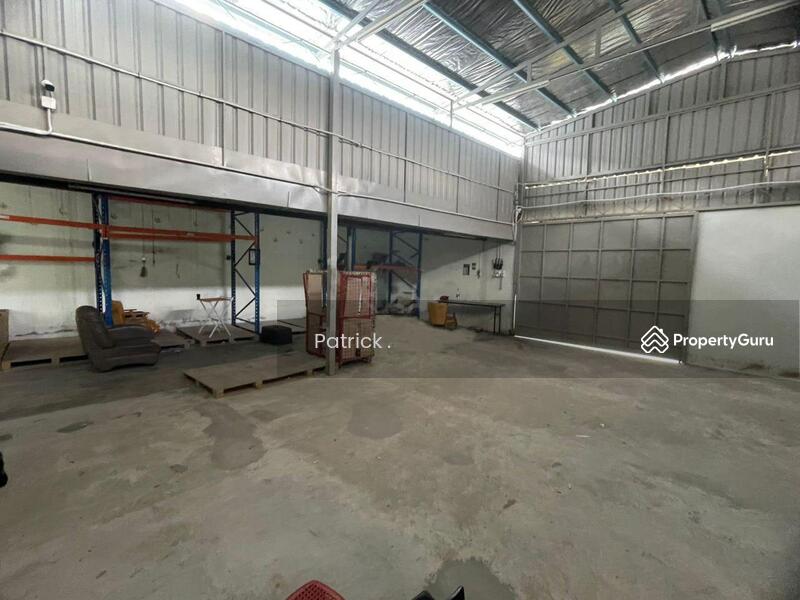 Untuk Disewa - 2 sty Bungalow Warehouse Air Itam | Main Road | Big Compound 13000sf