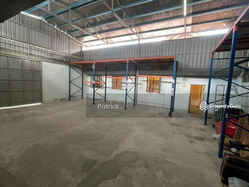 Untuk Disewa - 2 sty Bungalow Warehouse Air Itam | Main Road | Big Compound 13000sf