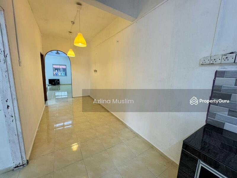 Untuk Dijual - Taman Sri Cempaka, Mukim Bandar, Daerah Muar