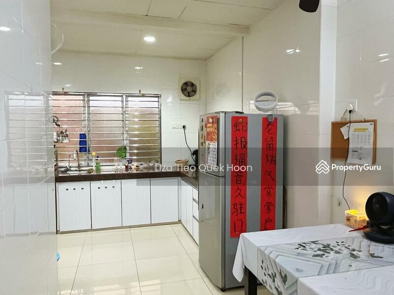 For Sale - Bandar Saujana Putra