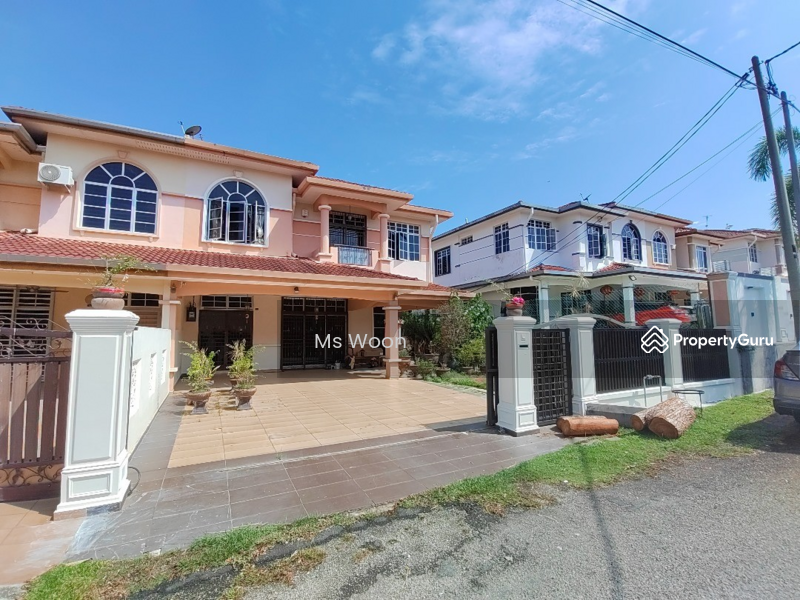 Untuk Dijual - Semi-D house at Taman Cheng Setia