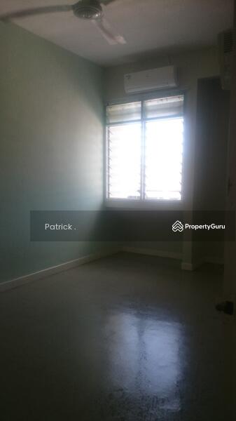 Untuk Dijual - 2 Sty Terrace House Cangkat Delima Island Glades Greenlane Gelugor
