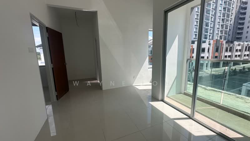 Rumah Berkembar untuk Dijual di Raja Uda (Butterworth) - Wayne Loh - Balcony - PropertyGuru.com.my