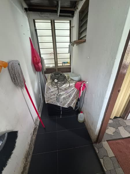 Flat for Rent at Flat Mahkota Cheras (L1 L2 L3 L4 L5) - Benny Lee - PropertyGuru.com.my