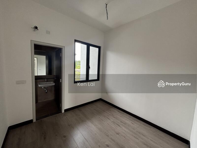 Rumah Teres 2-Tingkat untuk Dijual di Elmina (Shah Alam) - Ken Lai - PropertyGuru.com.my